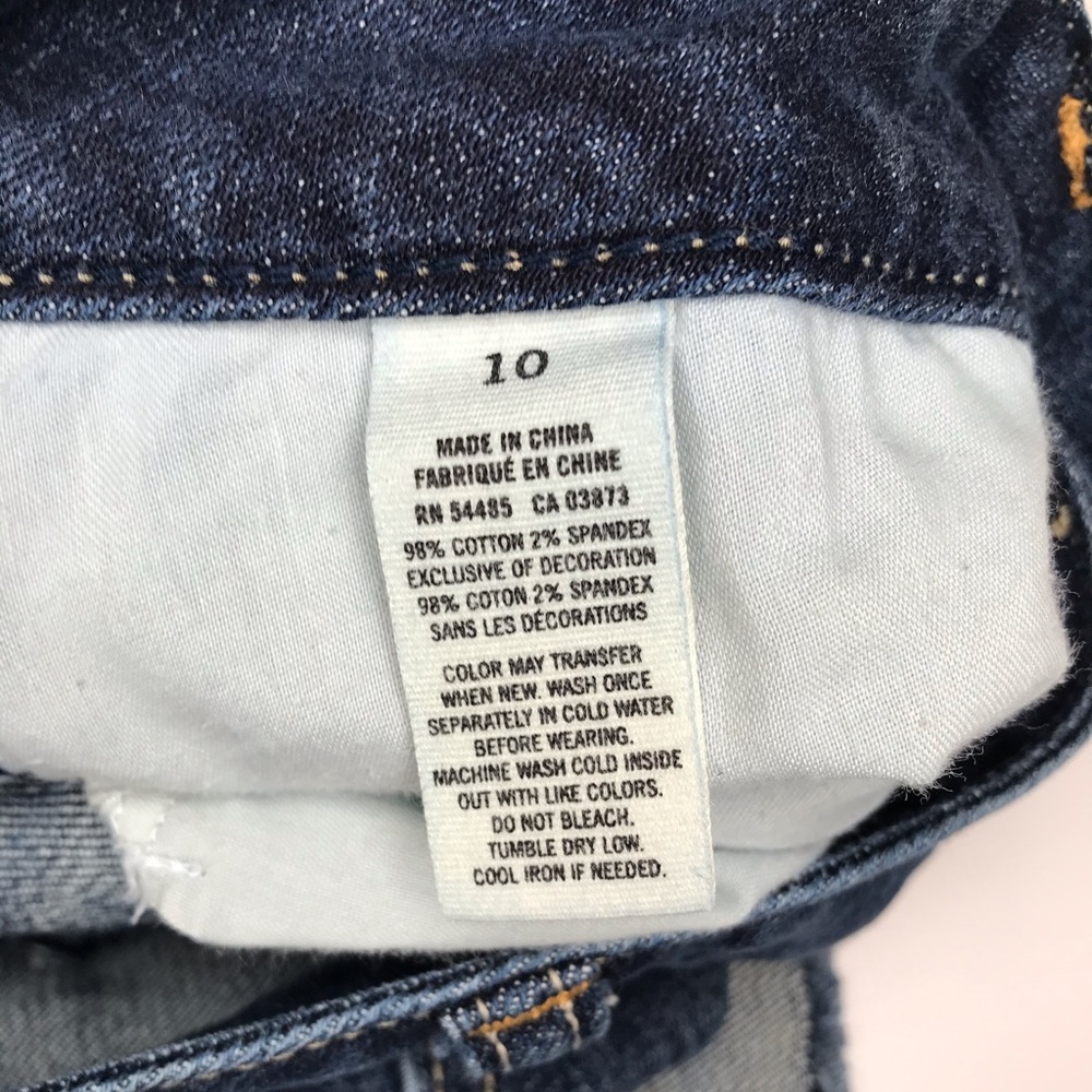 American Eagle Raw-Hem High-Rise Jean Shorts - 10 - Picture 15 of 17
